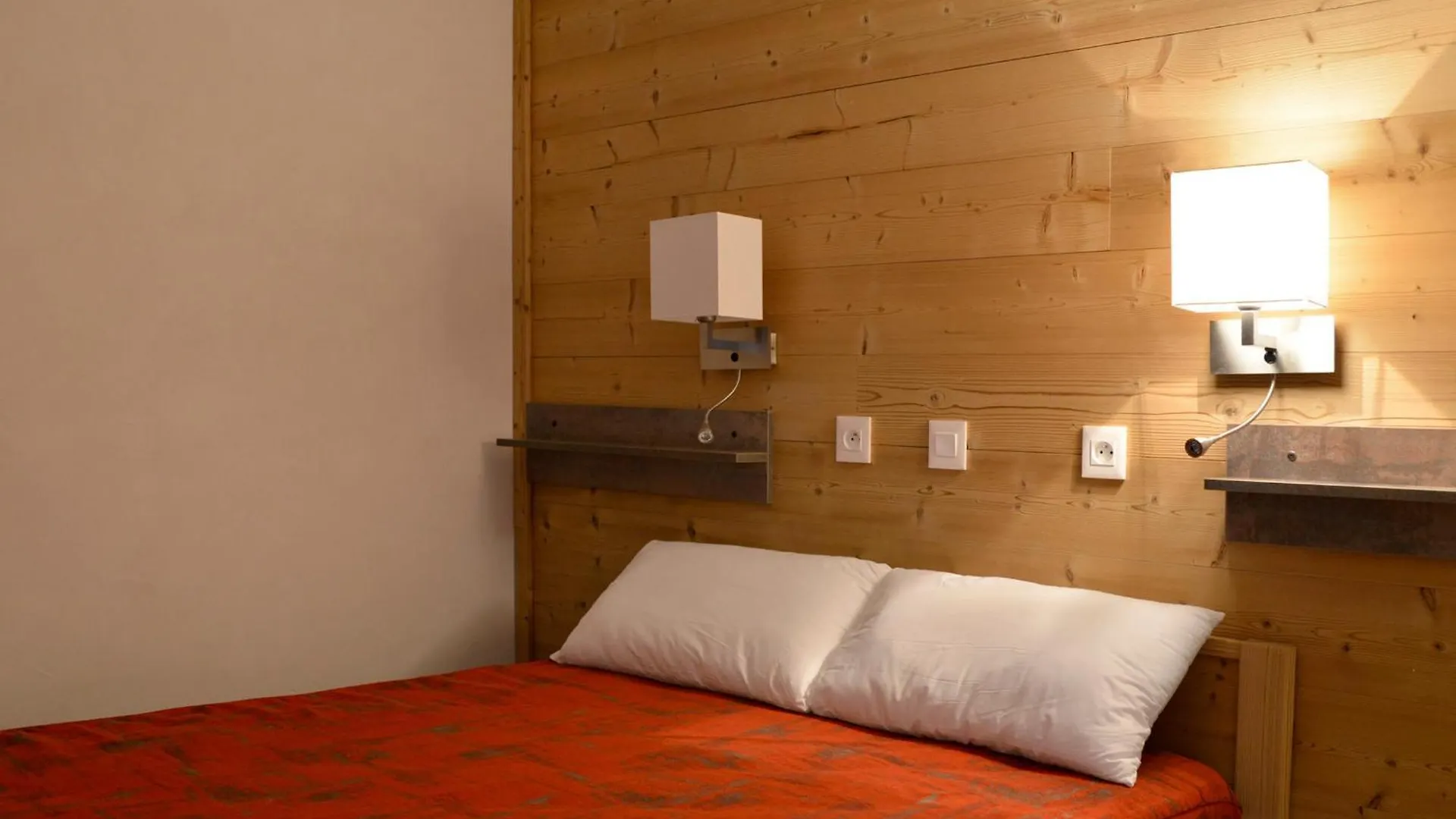 Grand Appartement Renove - Proche Pistes - Sud - Balcon - 11 Pers - Animaux Admis - Fr-1-181-1910 La Plagne Tarentaise Franciaország